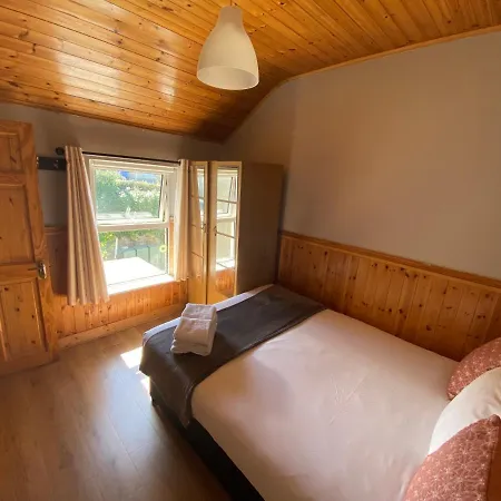 منزل للإقامة Cosy Centre Guest Shared غالواي